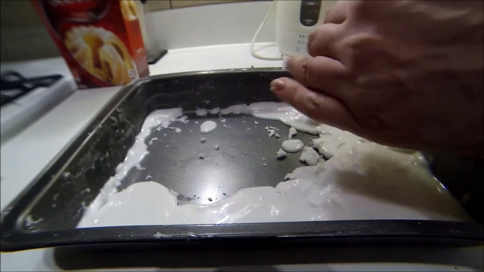 Ne-Newtonovká kapalina / Non-Newtonian Fluid Experiment / Fun Physics / Do it at home