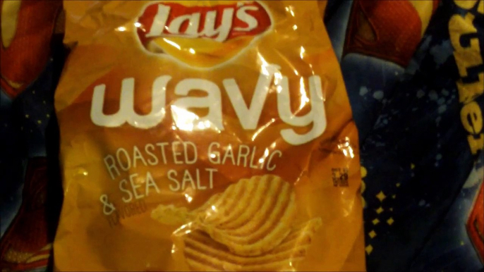 Me Bleach tries Lays wavy roasted garlic and sea salt potato crisps chips