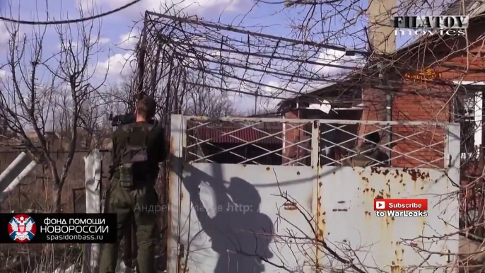 Novorossian Rebels In Heavy Fighting With Ukrainian Army Have An Extreme Close Call With Visible Ukrainian Tank Round