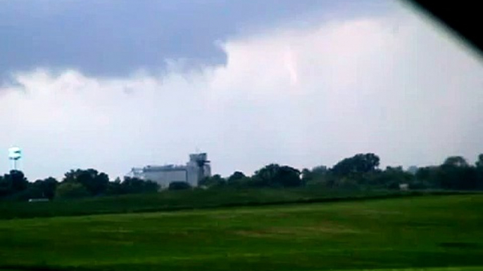 06-21-09 Alden, MN Funnels/Tornadoes?