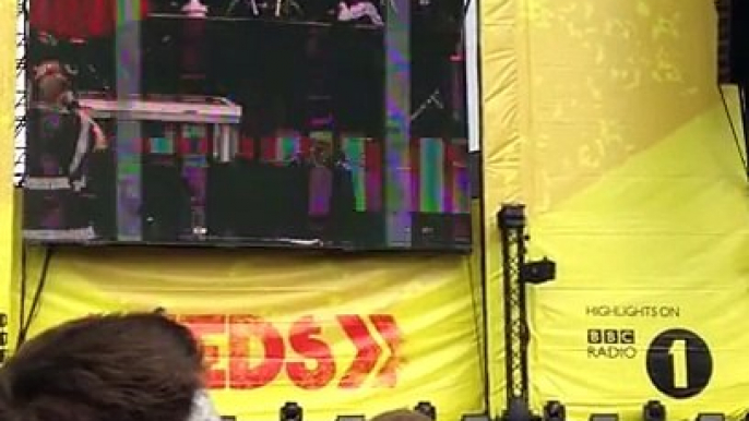 Baby Metal Intro - Leeds Fest 2015