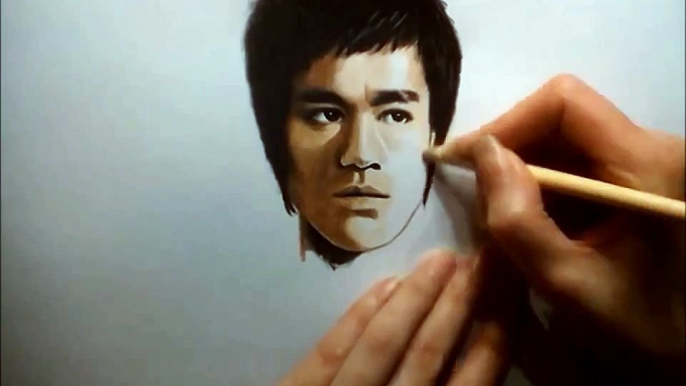 Speed drawing of Bruce Lee 李小龍 鉛筆素描   Jasmina Susak How to draw a face with colored pencils