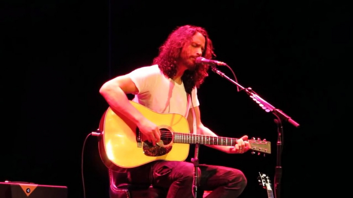 Chris Cornell - Billie Jean (Victoria 2011)