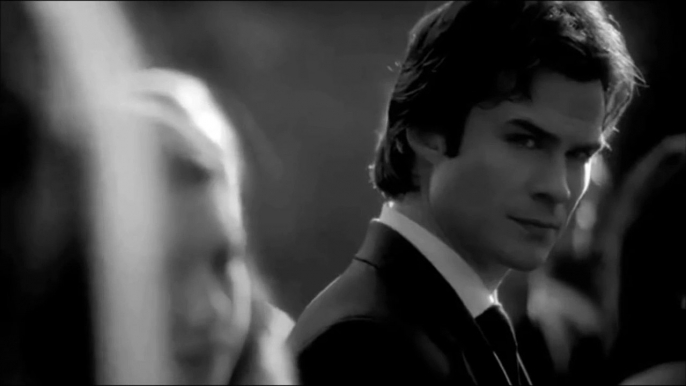 Damon and Elena (Delena)- Bad Romance