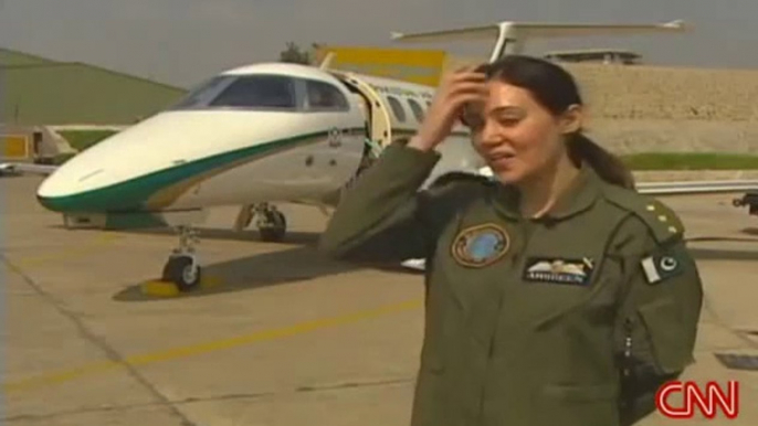 Pakistan female fighter pilots break down barriers - CNN report -