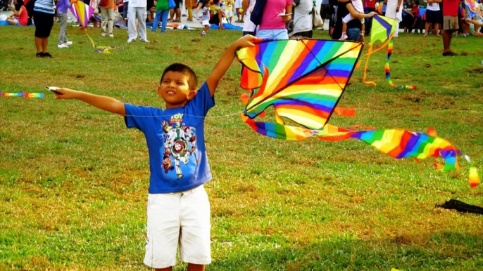 Children and kites at Singapore Kite Festival