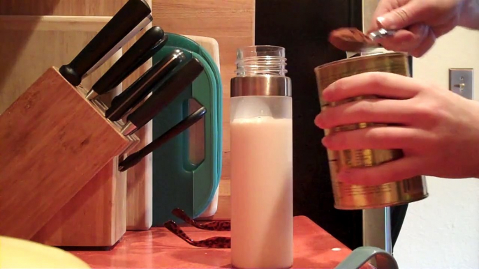 How To Make Awesome* Chocolate Milk