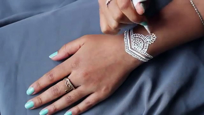 DIY How to Apply White Henna: Body Paint Temporary Tattoo Tutorial 9   Samira Henna Art