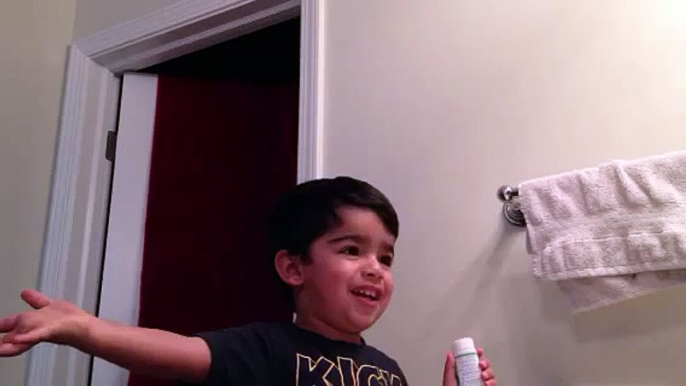 Kids french song - bathroom singing