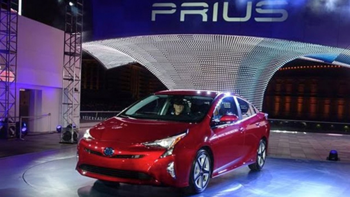 2016 Toyota Prius Unveiled in Las Vegas | Upcoming Cars 2016