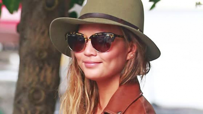 Chrissy Teigen Defends Herself After 'Hot Nannies' Backlash