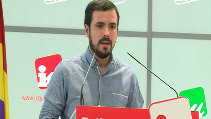 Garzón no descarta "ningún escenario" tras las primarias