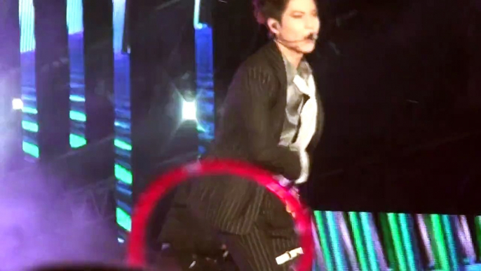 Shinee Taemin Pretty Boy fancam Grand Kpop Festival 15 09 04