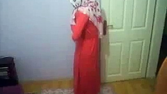 Apral ksa Funny arab girl.mp4.flv