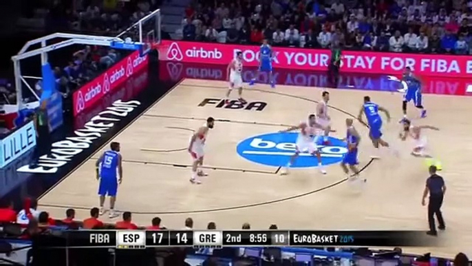 Giannis Antetokounmpo 12 pts 17 rebs vs Spain