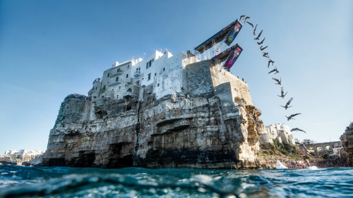 Jumping from Italian Cliffs- Red Bull Cliff Diving World Series 2015