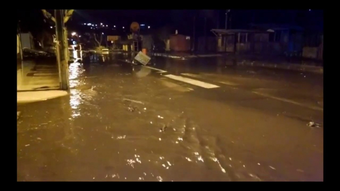 Chile Earthquake & Tsunami SHOCKING Raw Footage (9_16_15) - 8.3M Quake & 15ft Tsunami