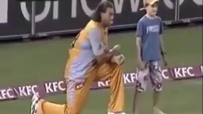 You Have Never Seen Such A Strange Decision By Any Cricketer