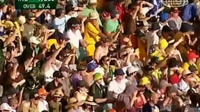 Just laugh at this India vs Australia hilarious cricket moment