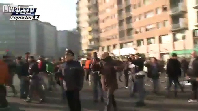 LiveLeak.com - Peaceful italian protesters stop the wrong bus