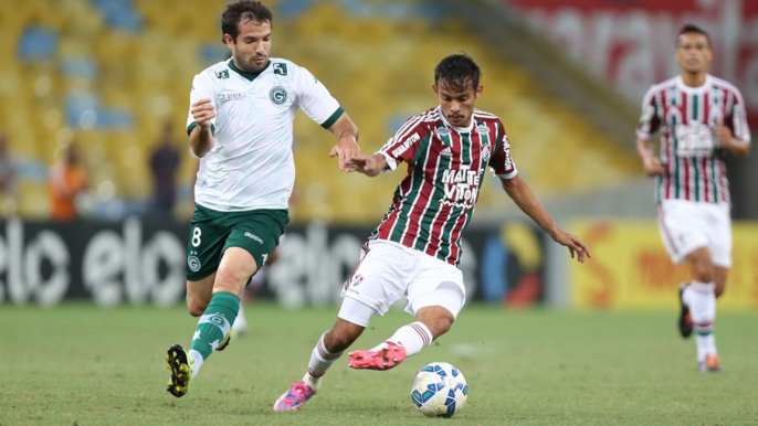 Eduardo Baptista comemora volta ao caminho das vitórias e elogia jovens do Flu