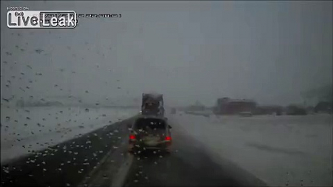 LiveLeak.com - Passing on Icy Roads