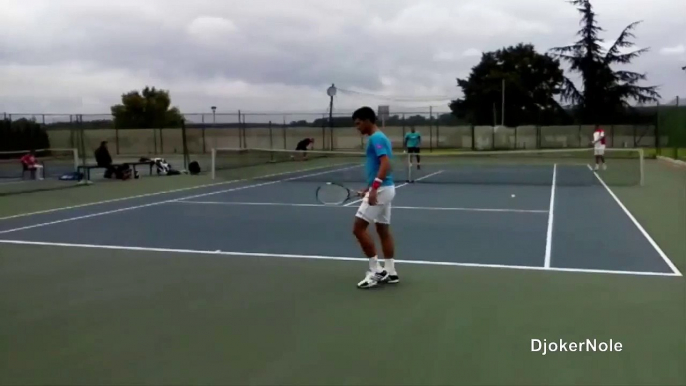 Le coup surréaliste de Novak Djokovic à l'entraînement  - Belgrade 2015