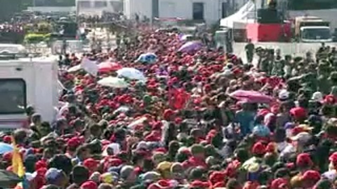 Venezuela: chefs d'Etats et foule canalisée pour les funérailles de Chavez