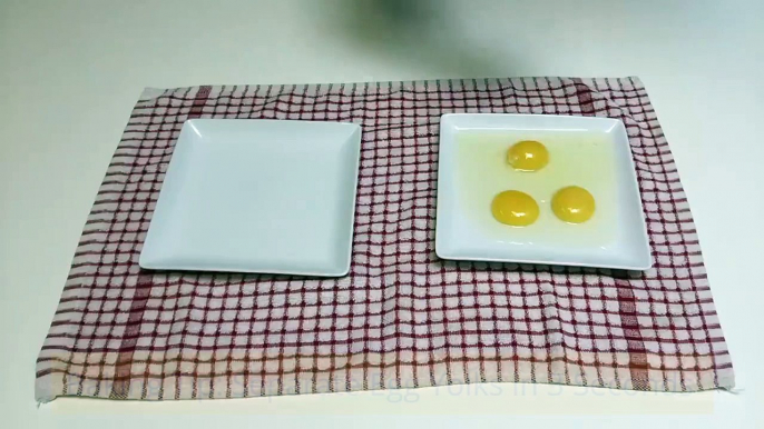 how to Separate Egg Yolks in a Seconds