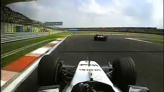 2004 Chinese GP- Kimi Raikkonen vs Rubens Barrichello, Montoya