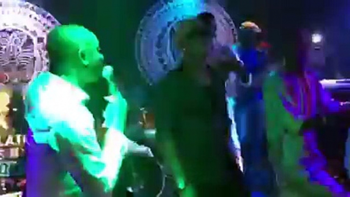 EL HADJ DIOUF au concert de PAPE DIOUF