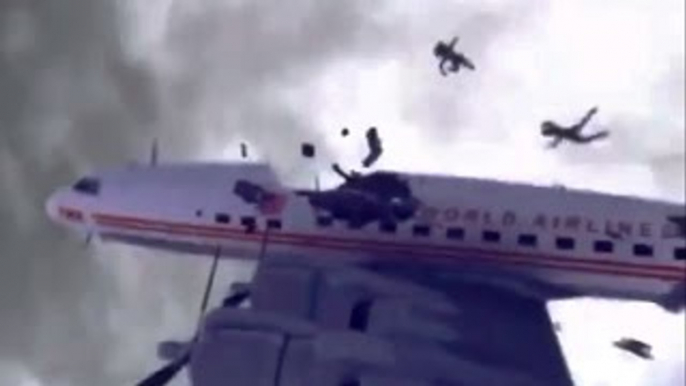 Mid Air Plane Crash New York City United Airlines vs Trans World Airlines Mid Air Crash