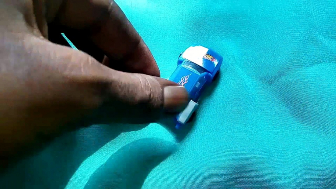 kinder Joy surprise Eggs - Surprise eggs - HOT WHEEL Blue car surprise