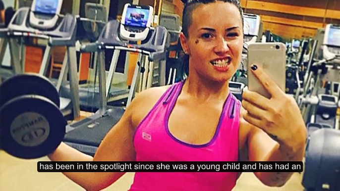 Top 10 Hottest Celebrity Gym Selfies