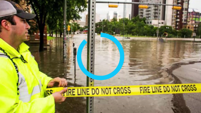 Texas deluged by rain in Patricia's wake, Houston braces for floods