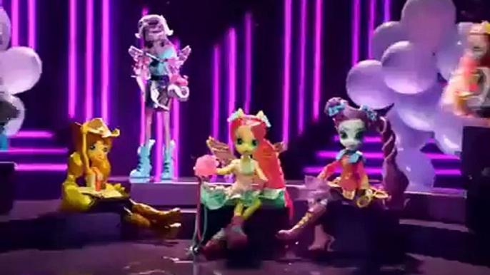 [RUS Sub / ♫] MLP: Equestria Girls 2 - RR - Rockin Hairstyles Dolls / Rainbooms Remix