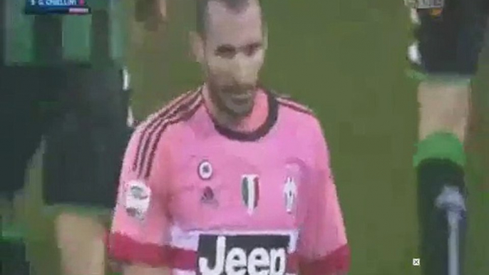 Giorgio Chiellini RED CARD Sassuolo 1-0 Juventus 28.10.2015 HD