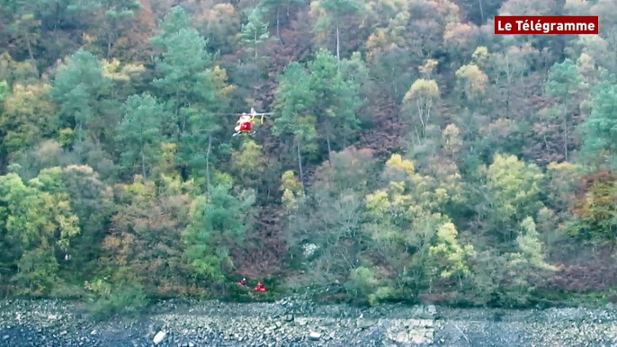 Caurel (22). Une femme de 59 ans hélitreuillée au lac de Guerlédan