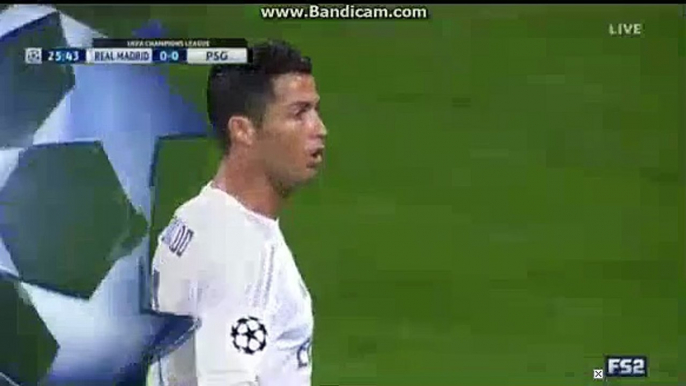 Cristiano Ronaldo Fantastic Free-Kick Chance Real Madrid 0-0 PSG 3.11.2015 HD