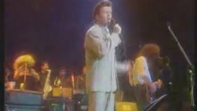 Rick Astley & friends " Never Gonna Give You Up-live"