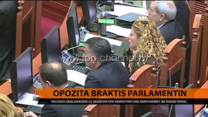 Opozita braktis votimin - Top Channel Albania - News - Lajme