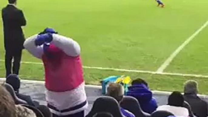 Diego Costa throwing his bib towards Jose Mourinho on the Chelsea bench - Tottenham v Chelsea 2015