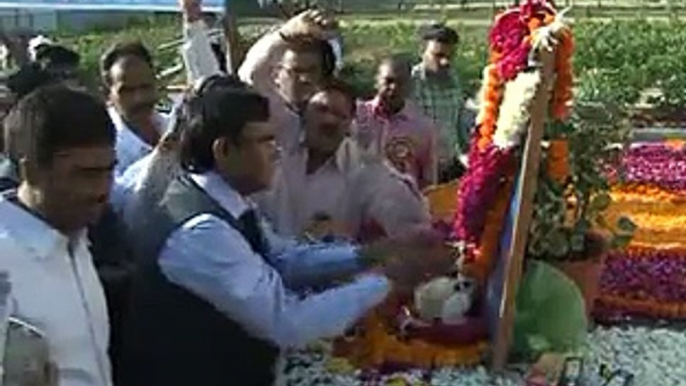 Gandhinagar Dr Babasaheb Ambedkar death anniversary floral tribute by Ramanlal Vora