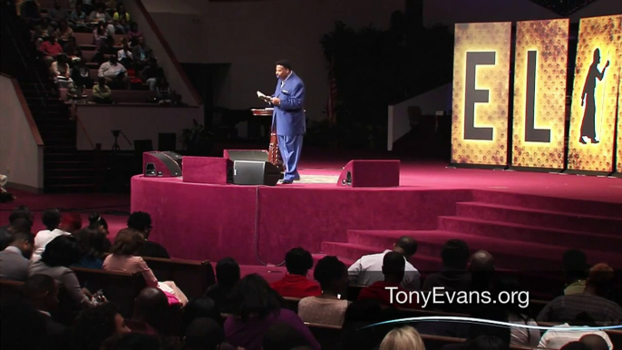 Tony Evans 2015 - Elijah: A Lesson About Faith - The Urban Alternative Sermons (July 12, 2