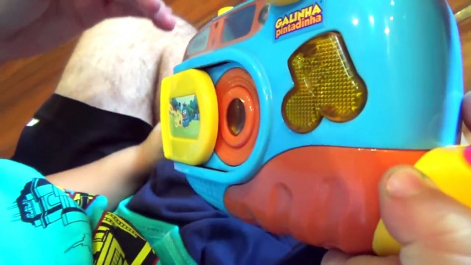 Galinha Pintadinha Câmera Divertida Com Músicas Pintinho Amarelinho Baratinha Brinquedos T