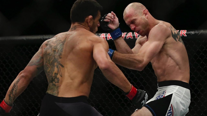 Preview: Rafael Dos Anjos vs. Conor McGregor at UFC 197