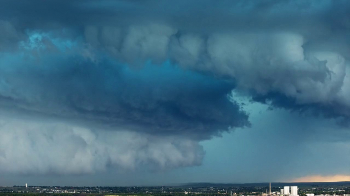 Compilation des plus beaux orages et tempêtes - Timelapse Magique