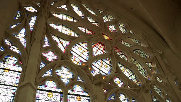 Visite de chantier de la Sainte-Chapelle du château de Vincennes restauration de la façade ouest et de la rose