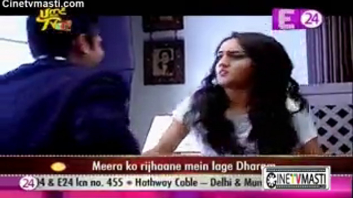 Dharam Pahucha Meera Ke Kamre Mein Jisse Meera Ko Laga Darr 15th December 2015 Saath Nibhaana Saathiya