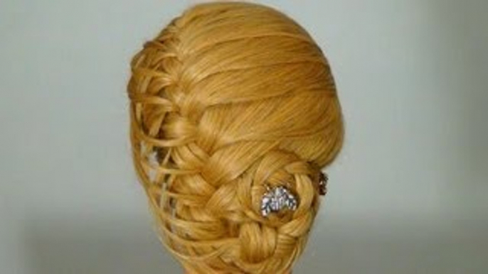 Прическа с плетением для длинных волос. Braided hairstyle